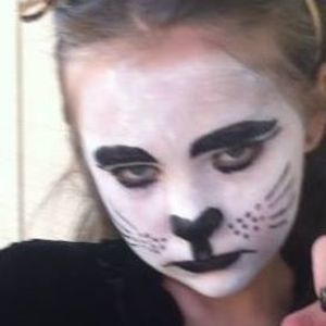 Meet your Posher, Layla